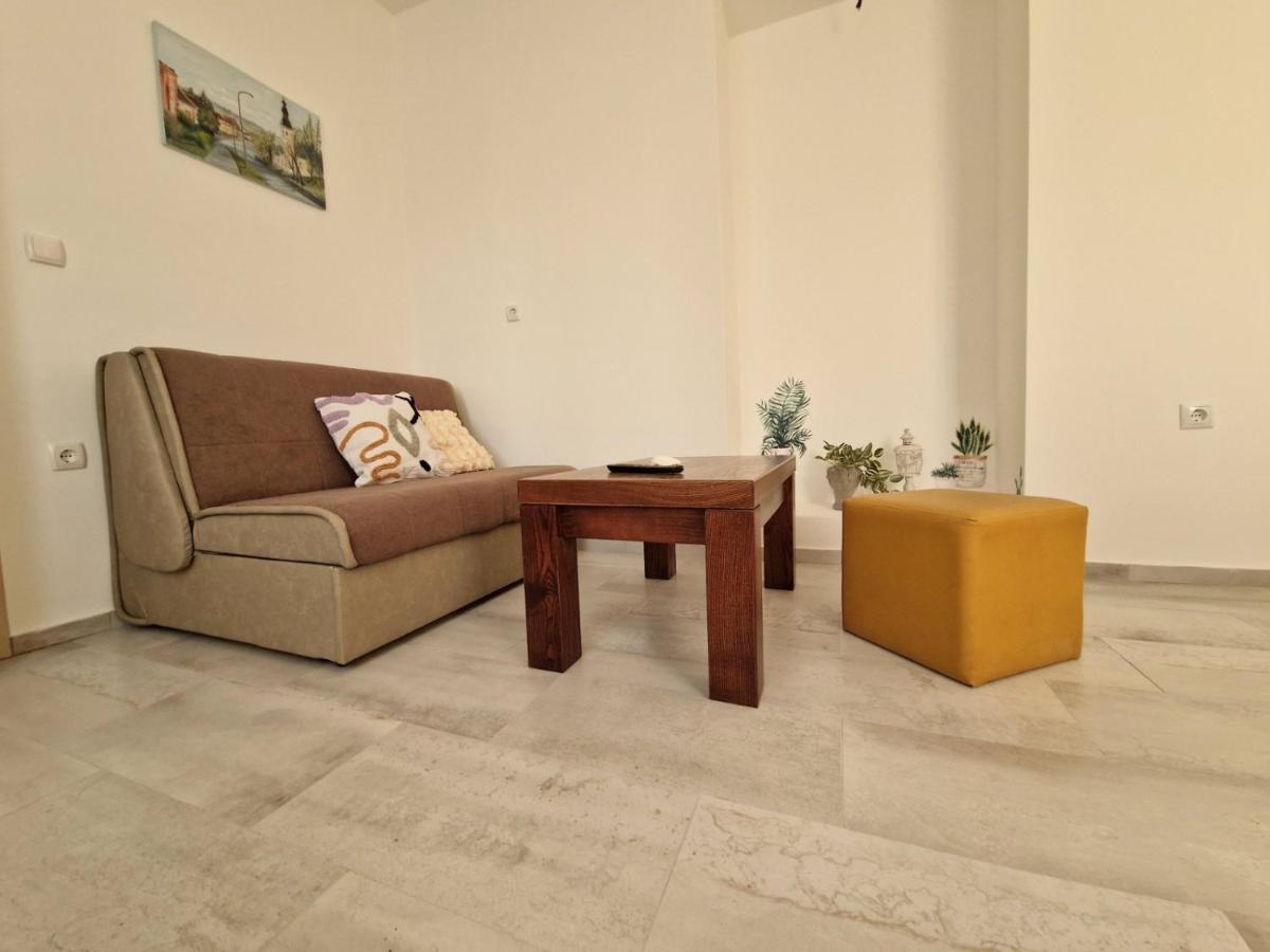 Apartmani Studio Apartmani Senjska Maslina Senj  Εξωτερικό φωτογραφία